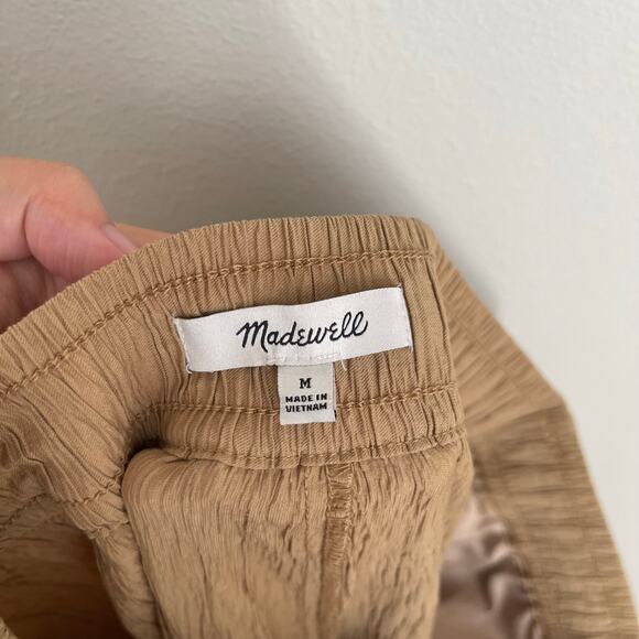 Madewell Khaki Crinkled Crepe Straight-Leg Crop Pants (M) - Picture 4 of 13